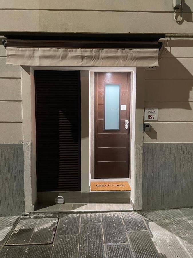 Alquadratorooms Специя Екстериор снимка